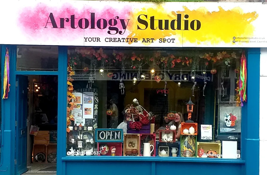 Arts & Crafts - Artology Studio